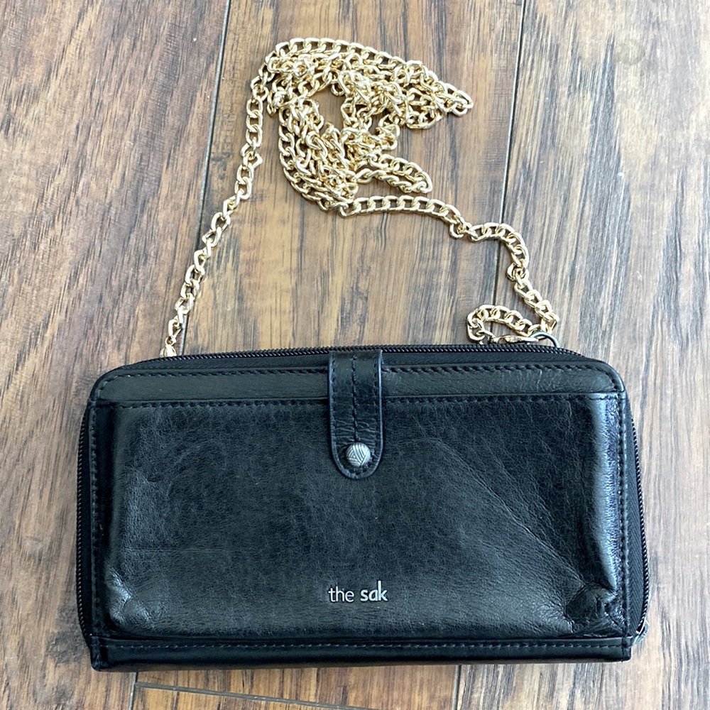 The Sak wallet with chain - Black